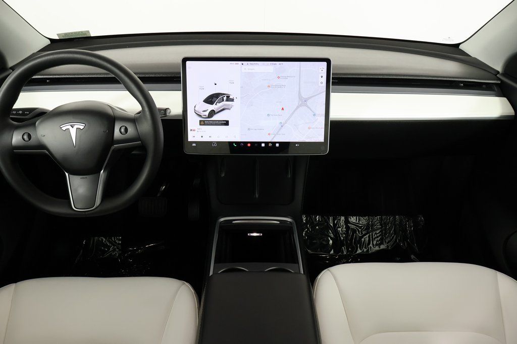 Thumbnail: 2022 Tesla Model Y - 8