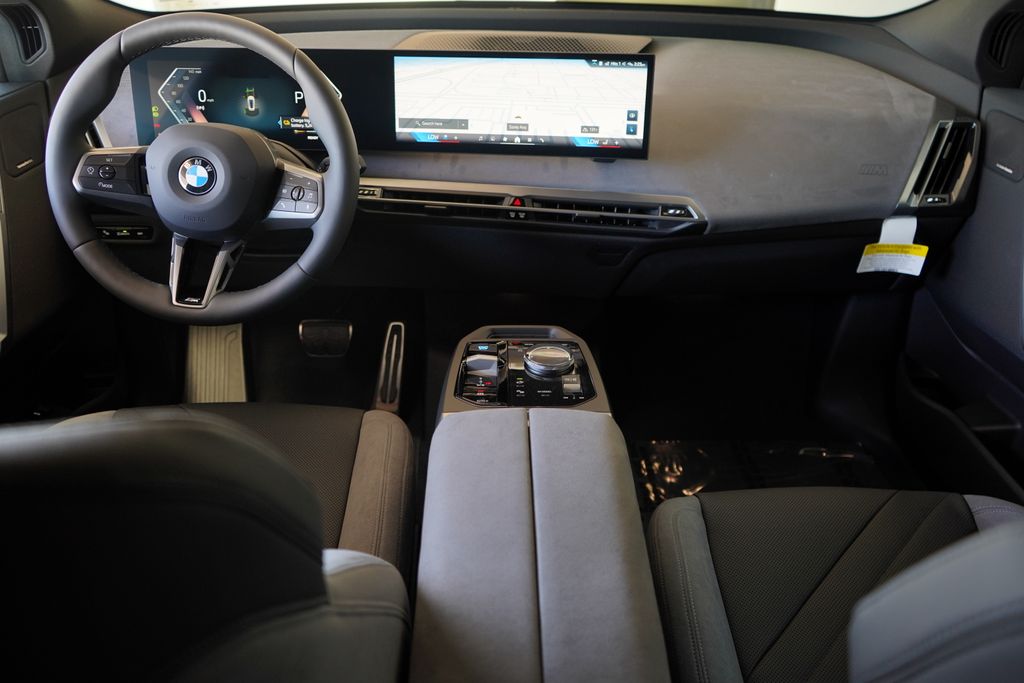 Thumbnail: 2026 BMW iX - 13