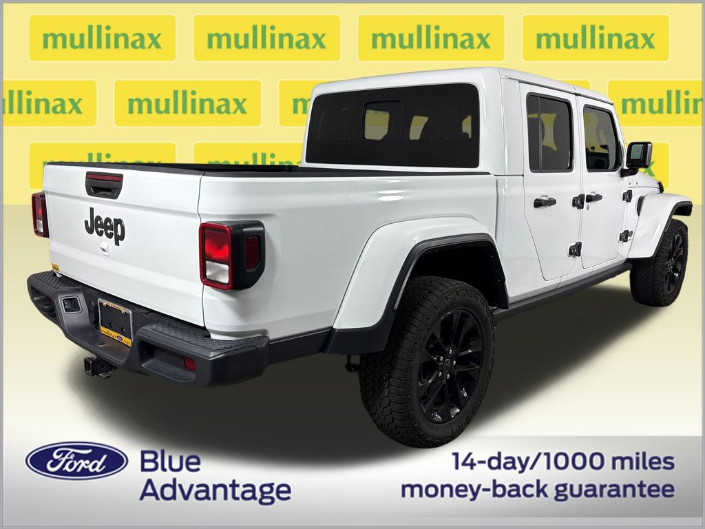 Certified Used 2025 White Jeep Nighthawk image 4