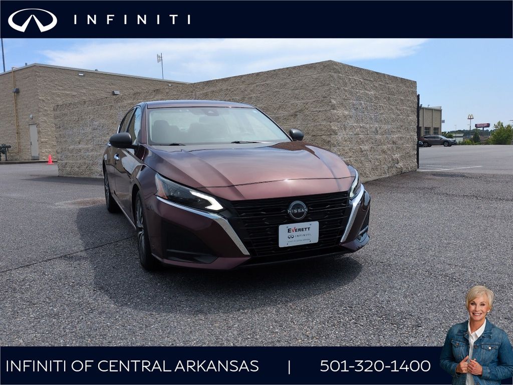 Garnet Pearl Metallic 2024 Nissan Altima Sedan Front-Wheel Drive Continuously Variable Transmission