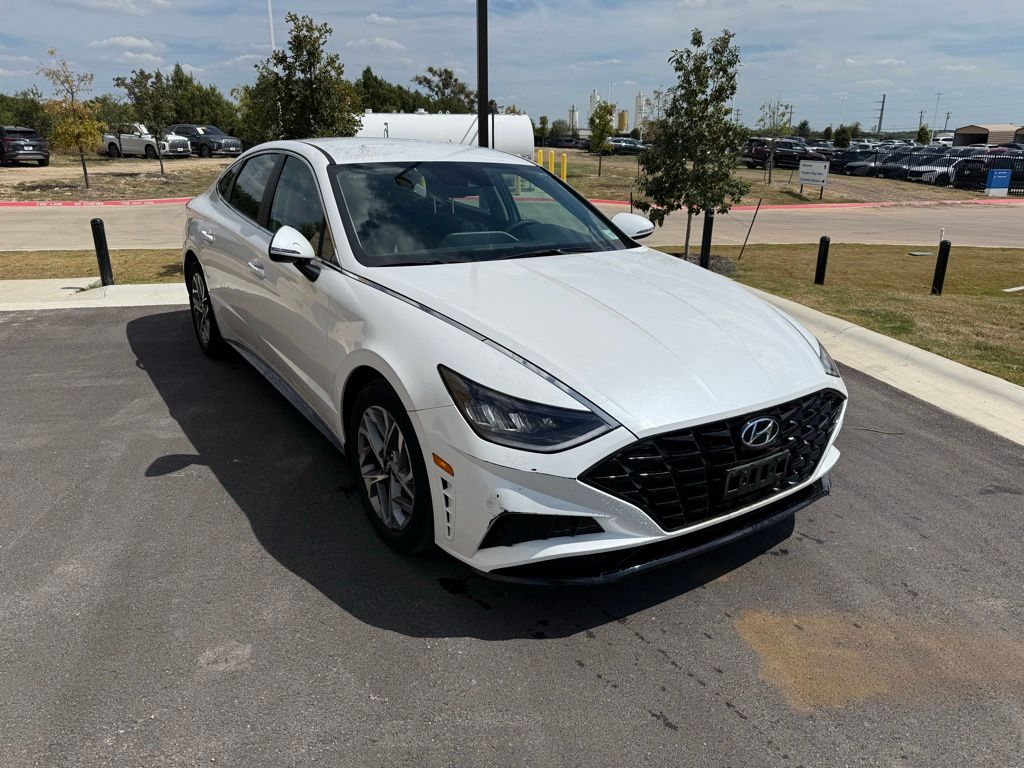Thumbnail: 2022 Hyundai Sonata - 3