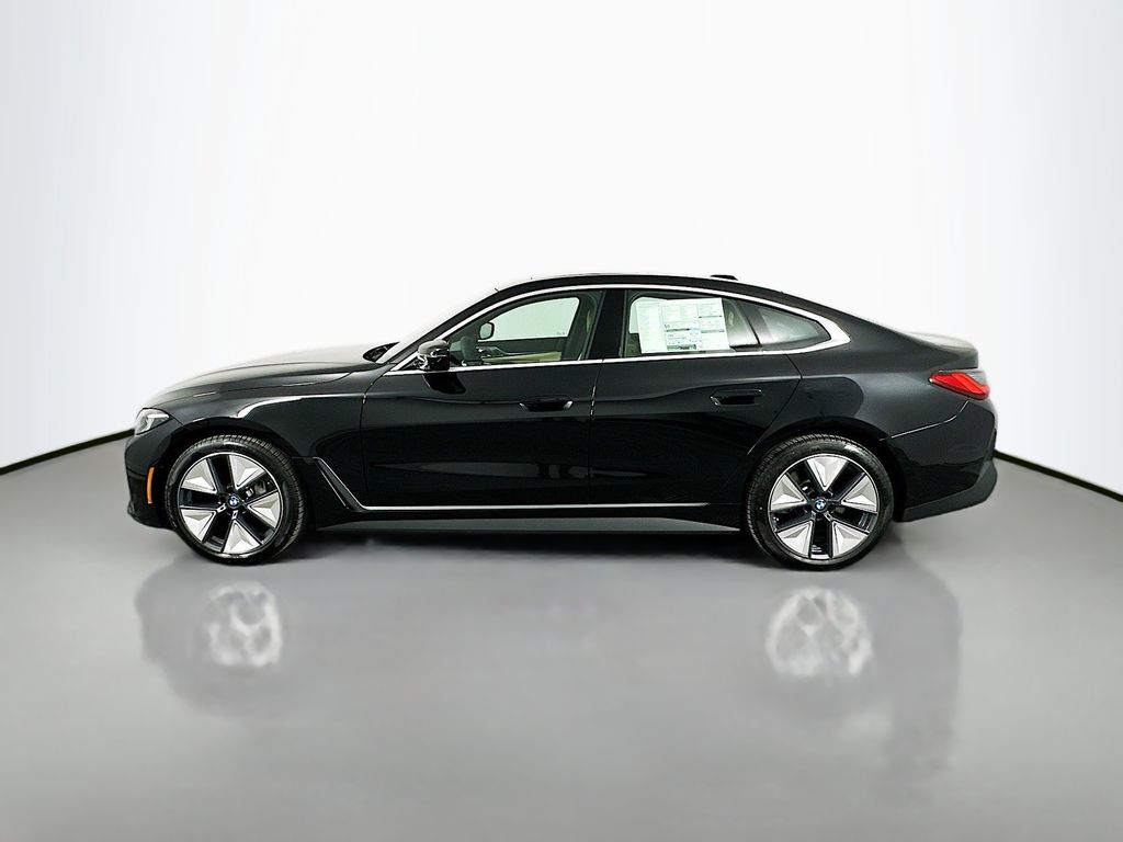 2025 BMW i4 eDrive40 8