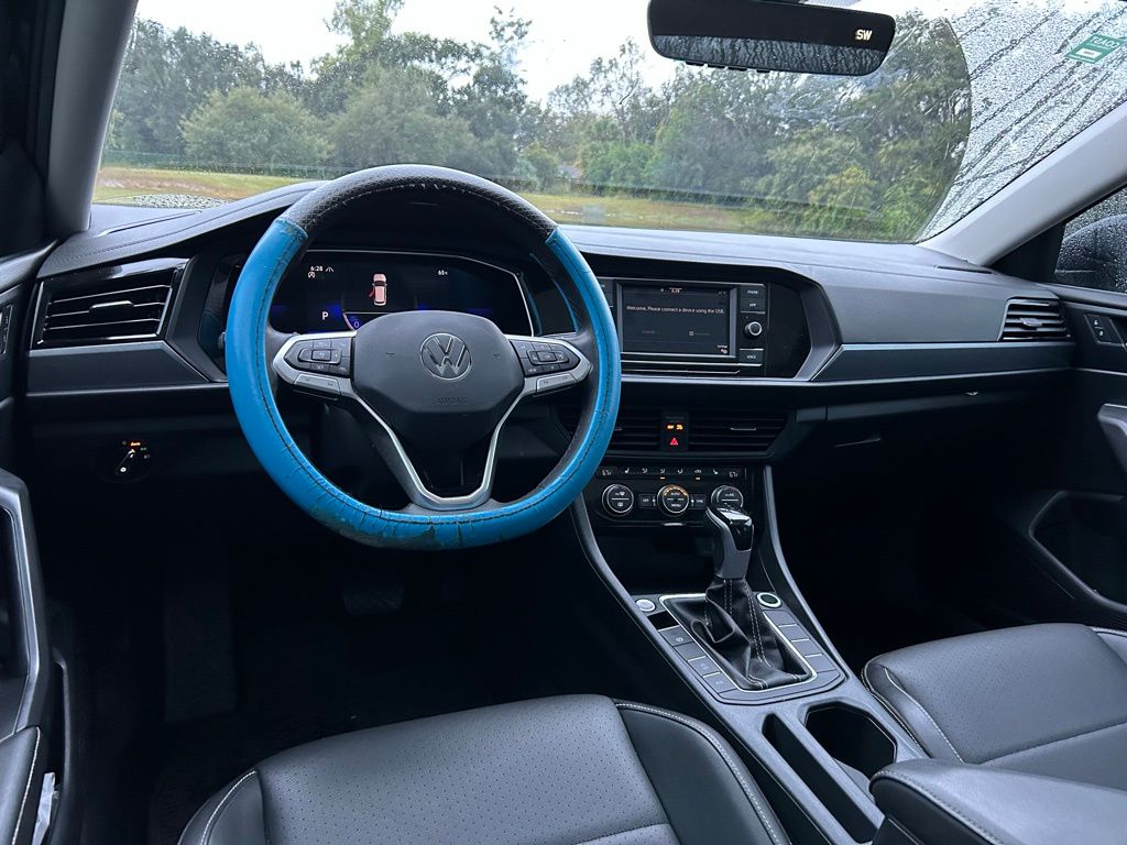 Thumbnail: 2024 Volkswagen Jetta - 11