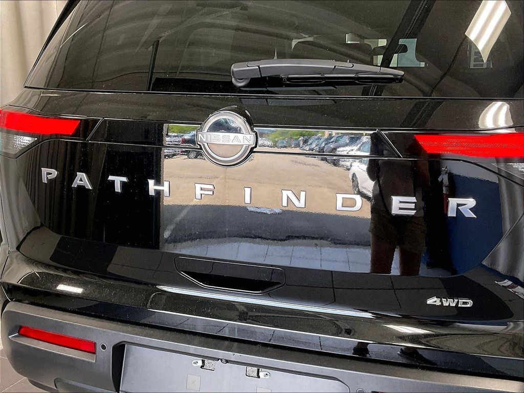 2024 Nissan Pathfinder — photo 28