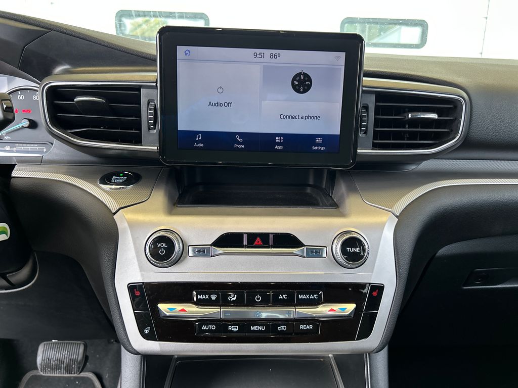 Used 2021 Blue Ford XLT image 18