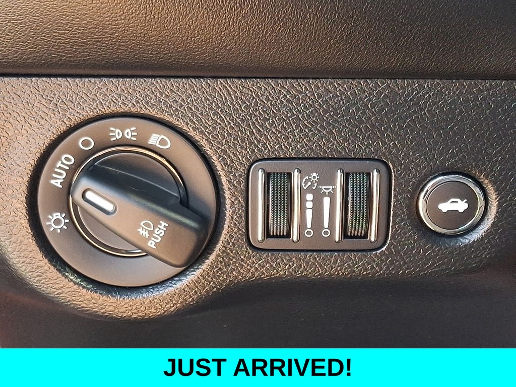 Used 2023 Dodge Challenger Coupe