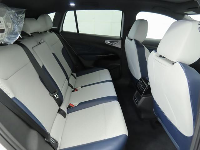 Thumbnail: 2025 Volkswagen ID.4 - 23