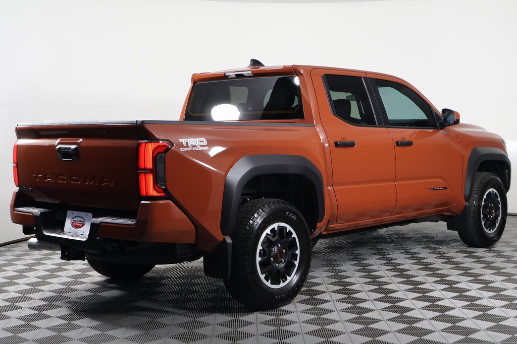 Thumbnail: 2025 Toyota Tacoma - 4