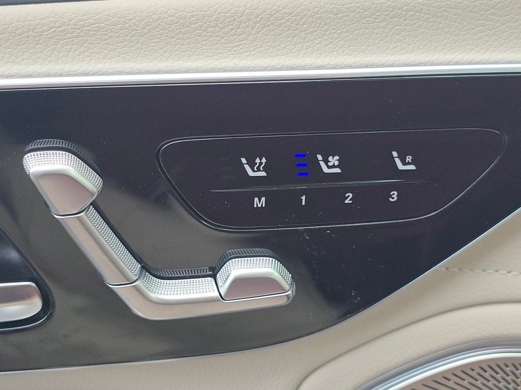 New 2026 Blue Mercedes-Benz 450 image 6