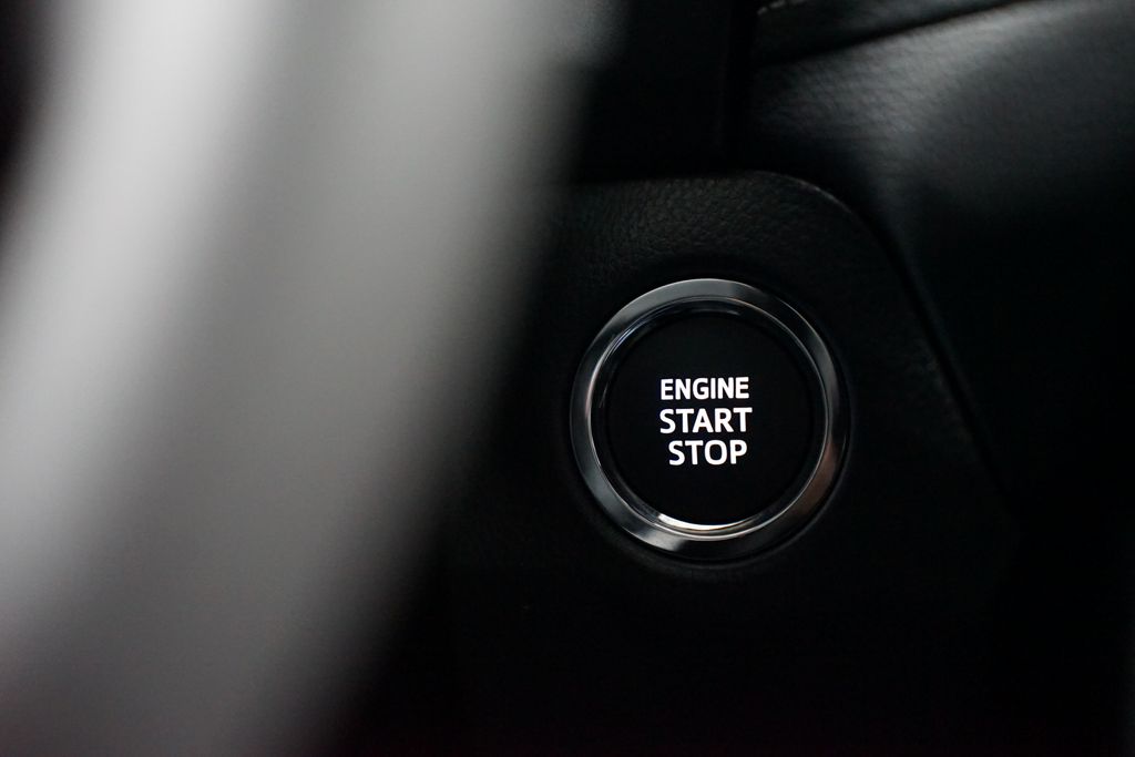 Thumbnail: 2025 Toyota RAV4 - 23