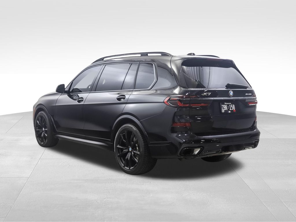 Thumbnail: 2024 BMW X7 - 3