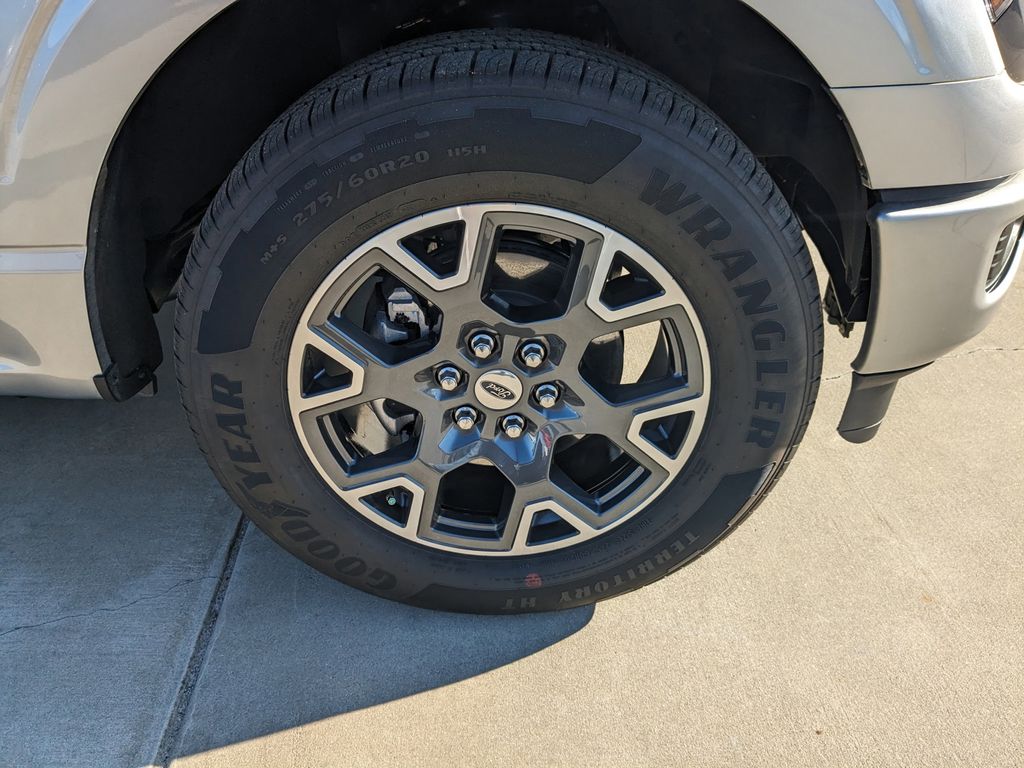 2025 Ford F-150 STX