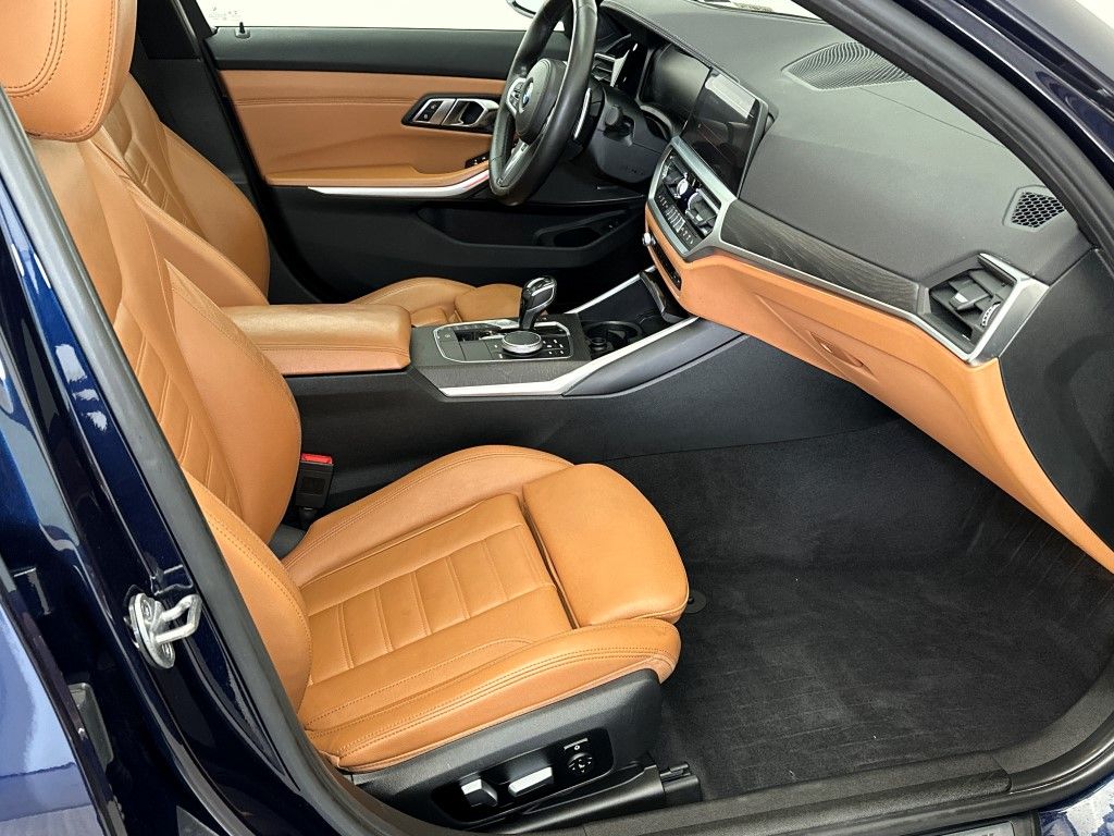 Thumbnail: 2020 BMW 3 Series - 10