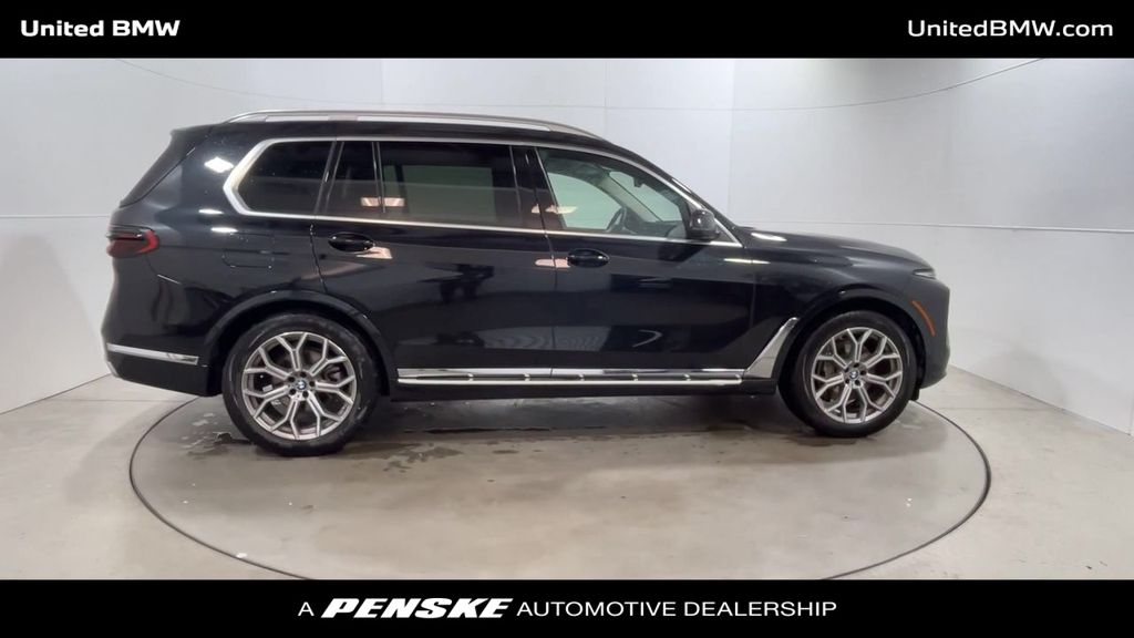 2024 BMW X7 xDrive40i 9