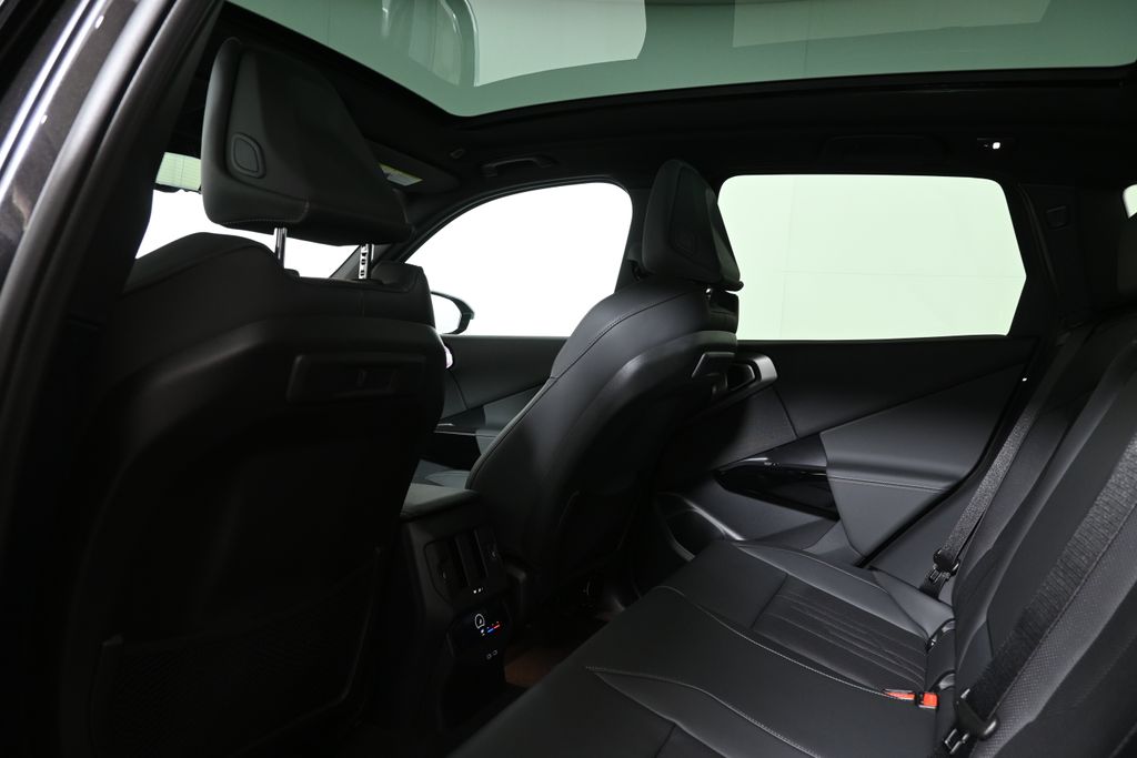 Thumbnail: 2026 BMW X3 - 32