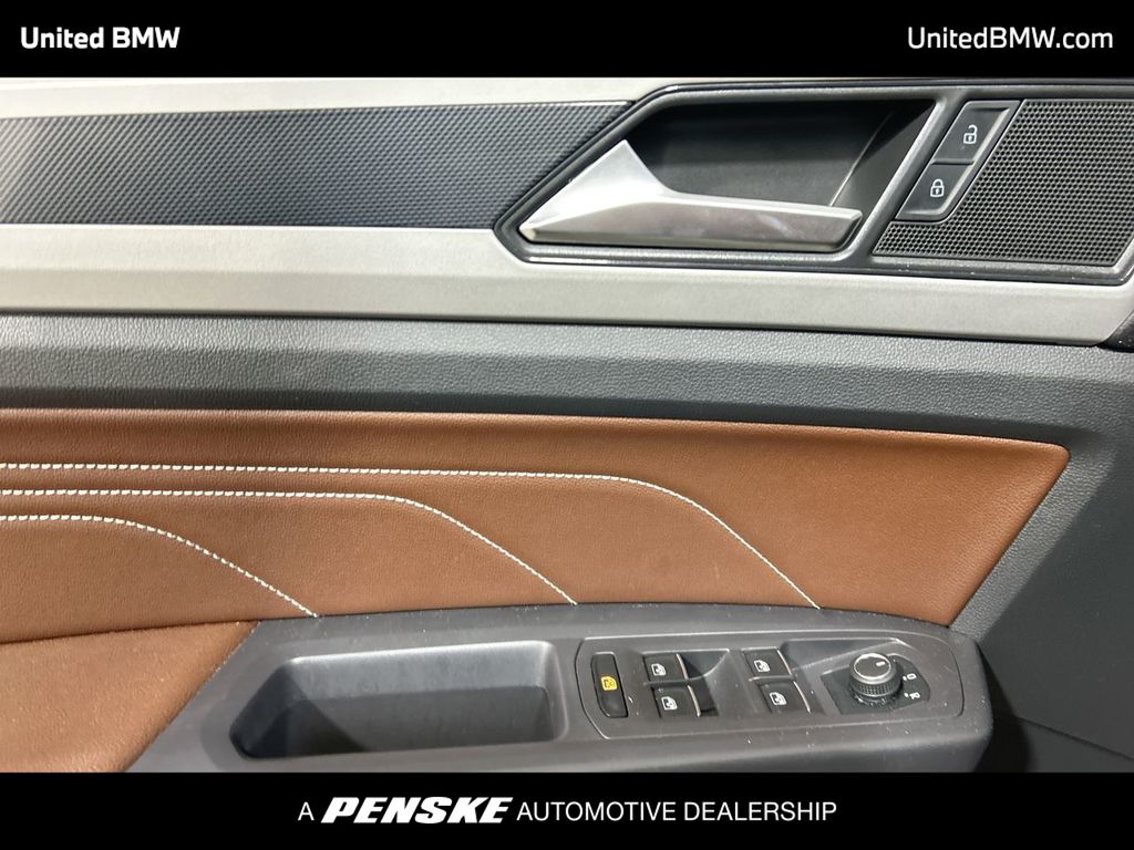 Thumbnail: 2021 Volkswagen Atlas - 11