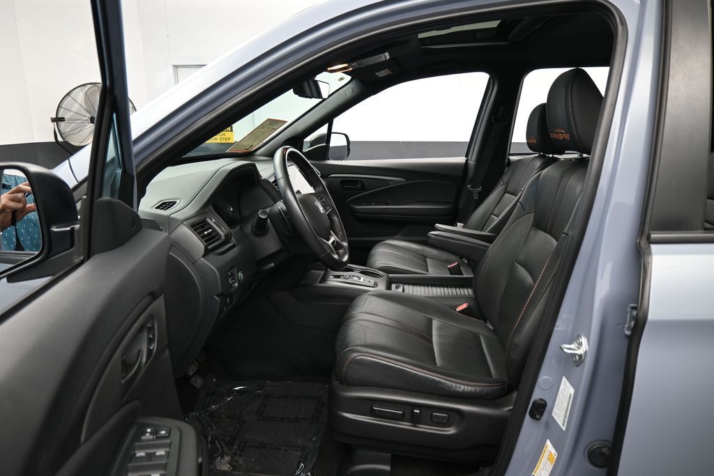Used 2022 Blue Honda TrailSport image 12