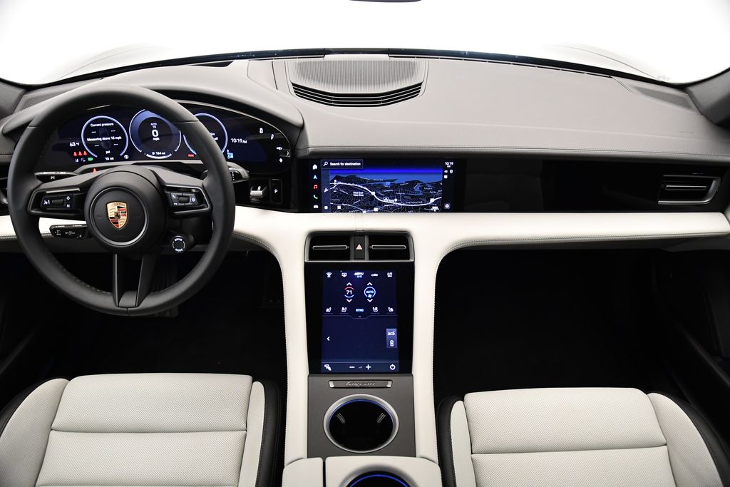 Thumbnail: 2025 Porsche Taycan - 20