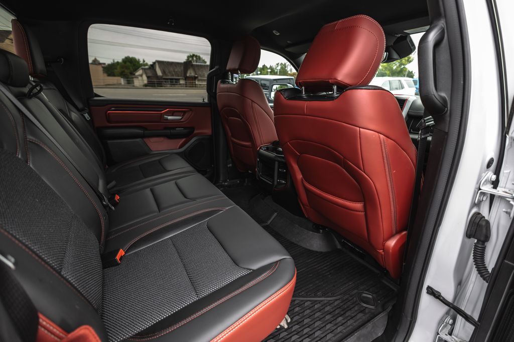 2023 Ram 1500 Rebel thumbnail 30