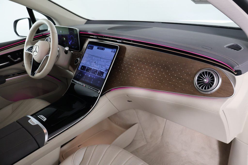 Thumbnail: 2023 Mercedes-Benz EQS - 9