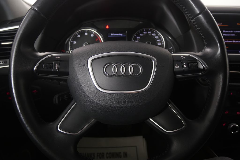 Thumbnail: 2016 Audi Q5 - 16