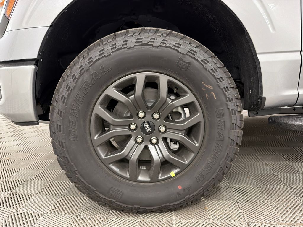 New 2026 Silver Ford Tremor image 11