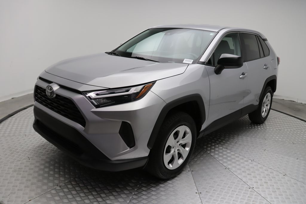 2023 Toyota RAV4 LE -
                West Palm Beach, FL