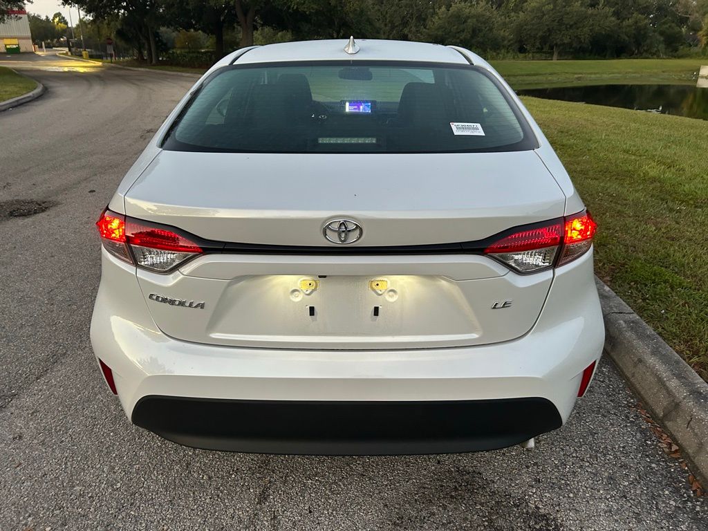 Thumbnail: 2025 Toyota Corolla - 4