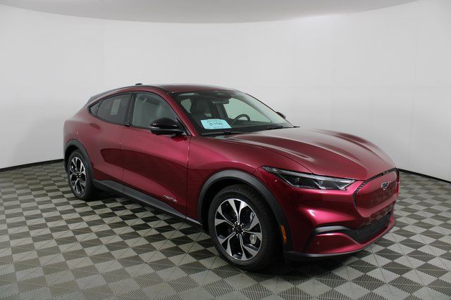 2025 Ford Mustang Mach-E Select AWD