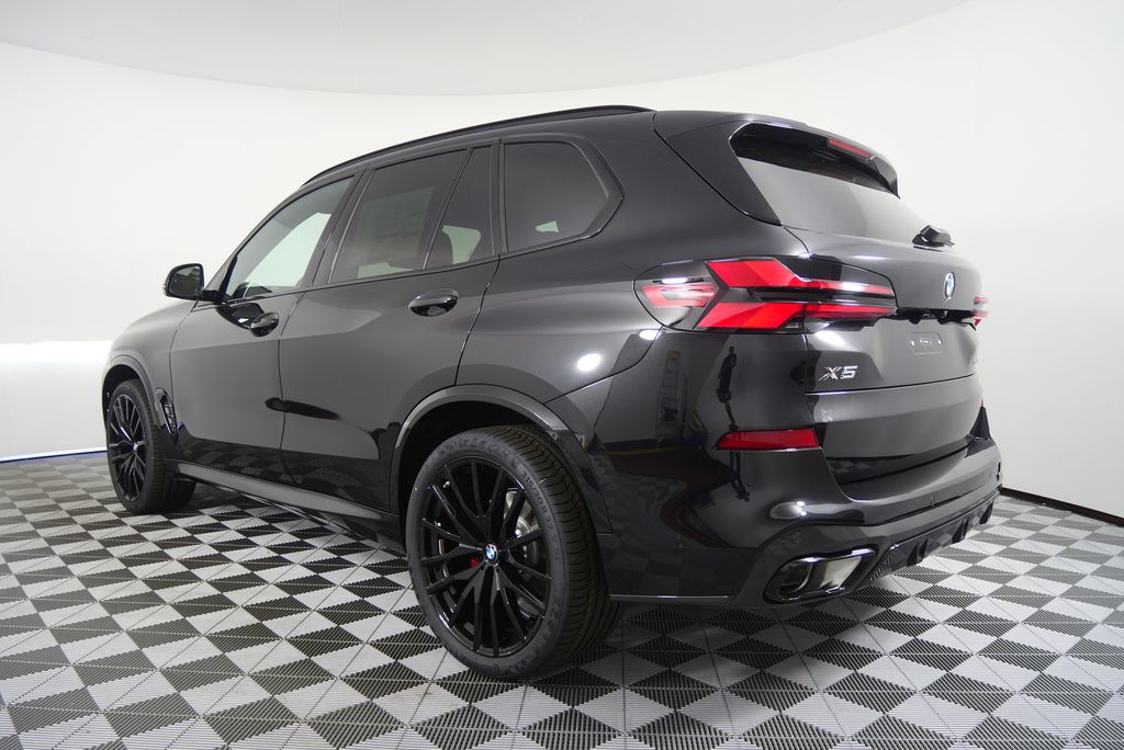 Thumbnail: 2026 BMW X5 - 5