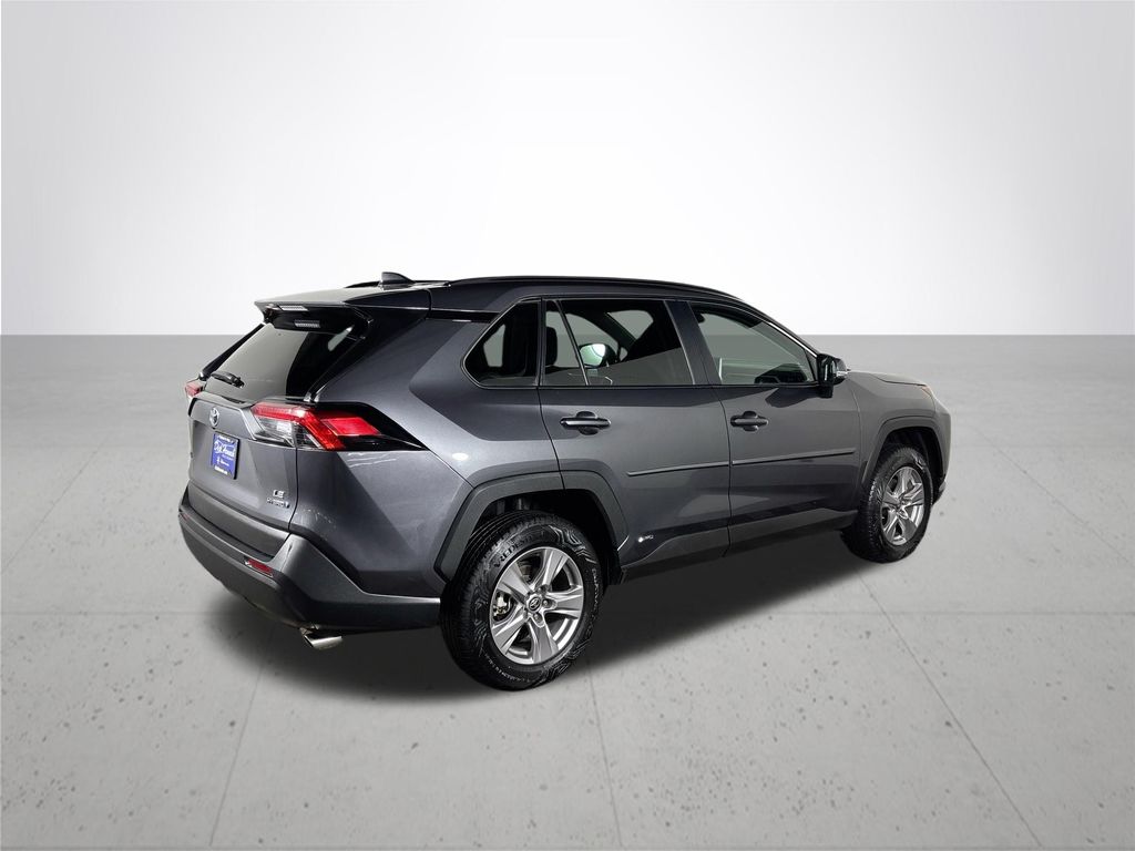 2024 Toyota RAV4 Hybrid LE