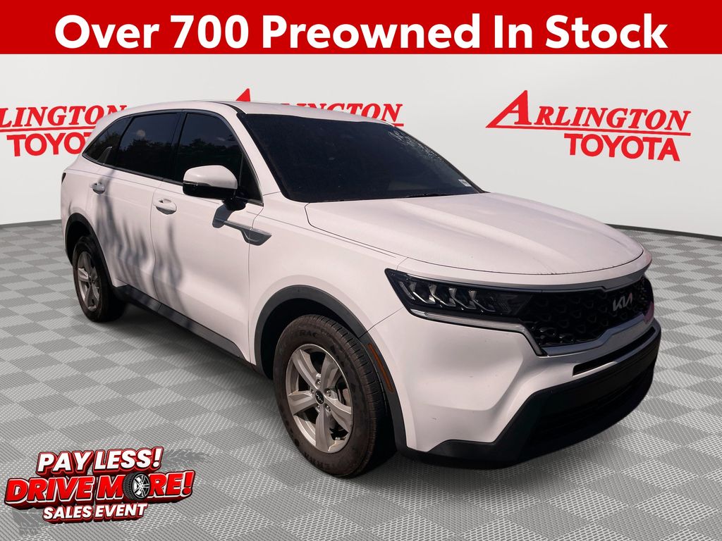 White Pearl 2023 Kia Sorento SUV / Crossover Front-Wheel Drive 8-Speed Automatic