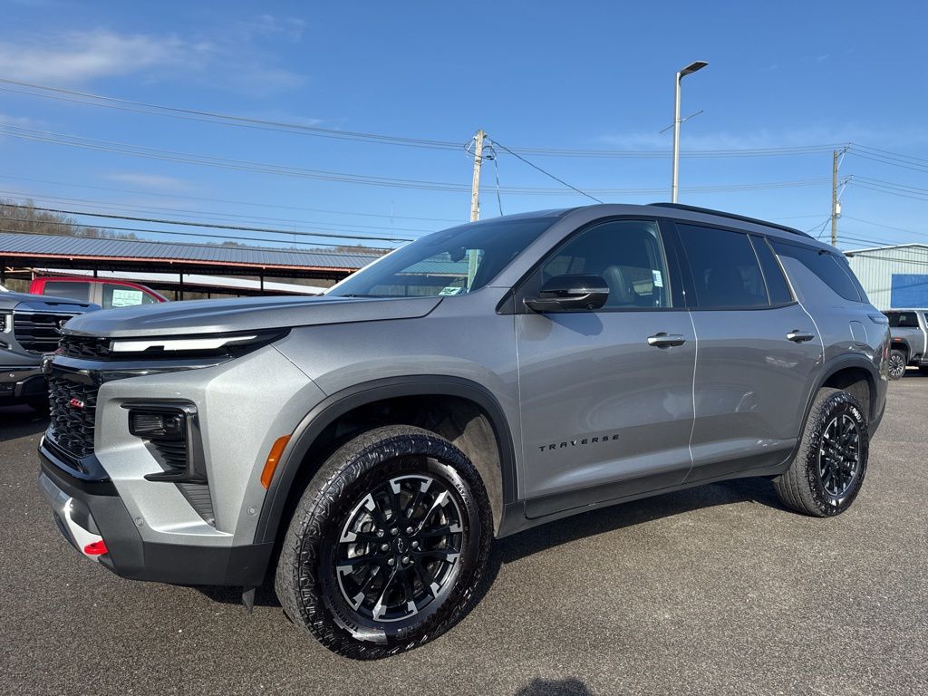Sterling Gray Metallic 2026 Chevrolet Traverse Z71 AWD SUV / Crossover Four-Wheel Drive 8-Speed Automatic