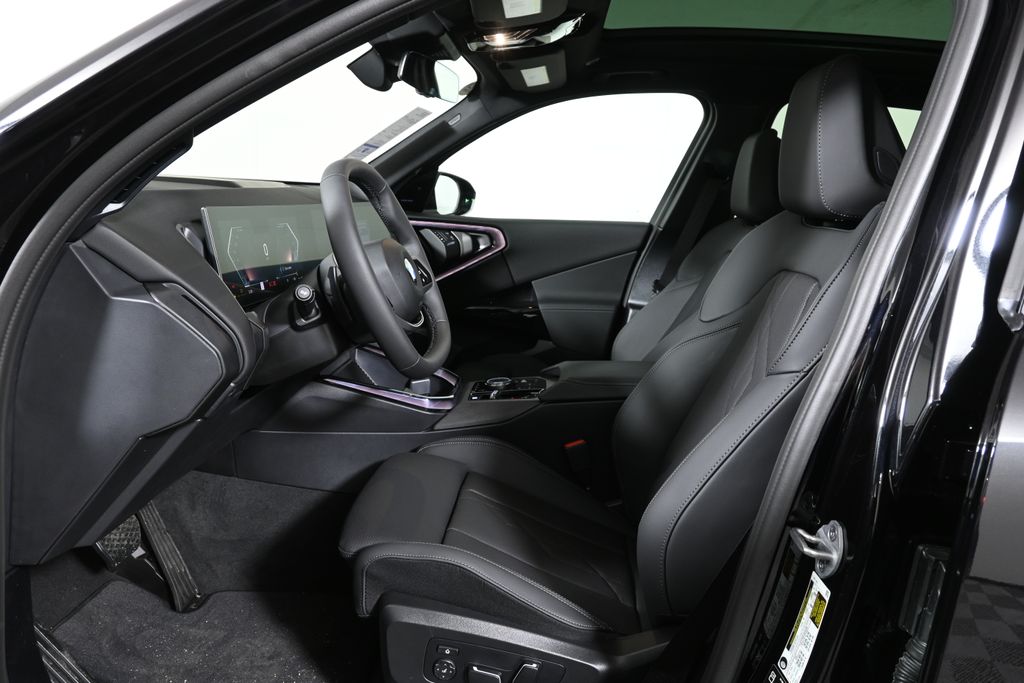 Thumbnail: 2026 BMW X3 - 3