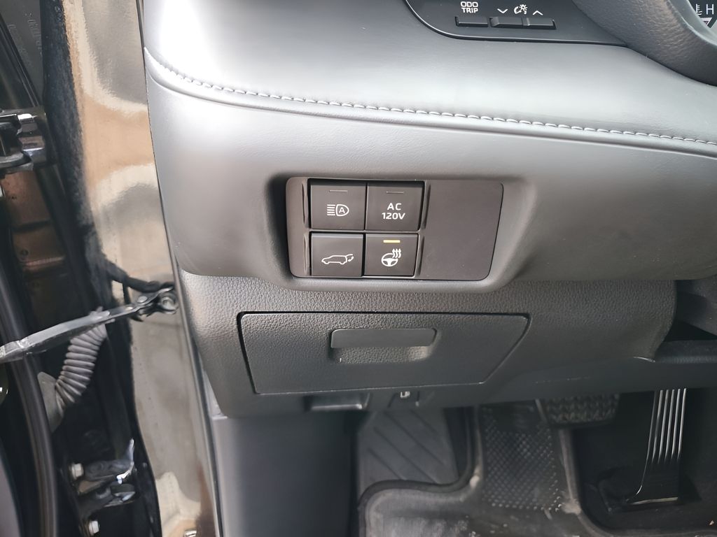 Used Car 2020 Toyota Highlander Hybrid  Limited For Sale Under $25,000 In Austin, Texas