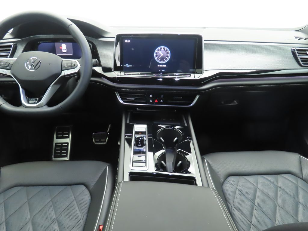2024 Volkswagen Atlas SEL 13