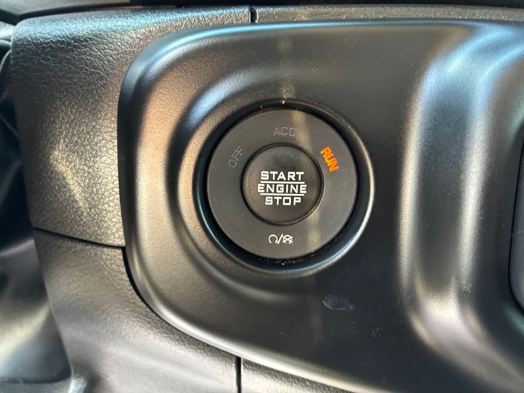 2022 Jeep Gladiator Overland Gray at Auto Express Mitsubishi