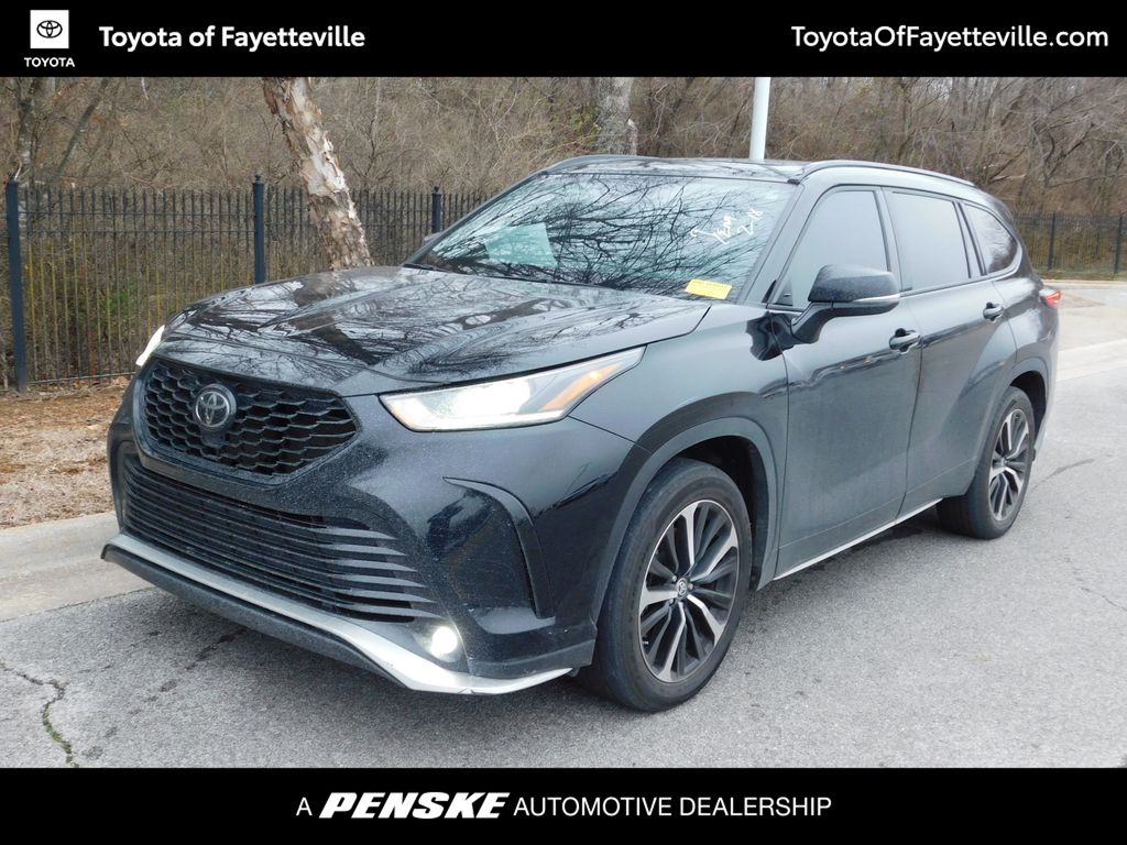 2022 Toyota Highlander XSE -
                Fayetteville, AR