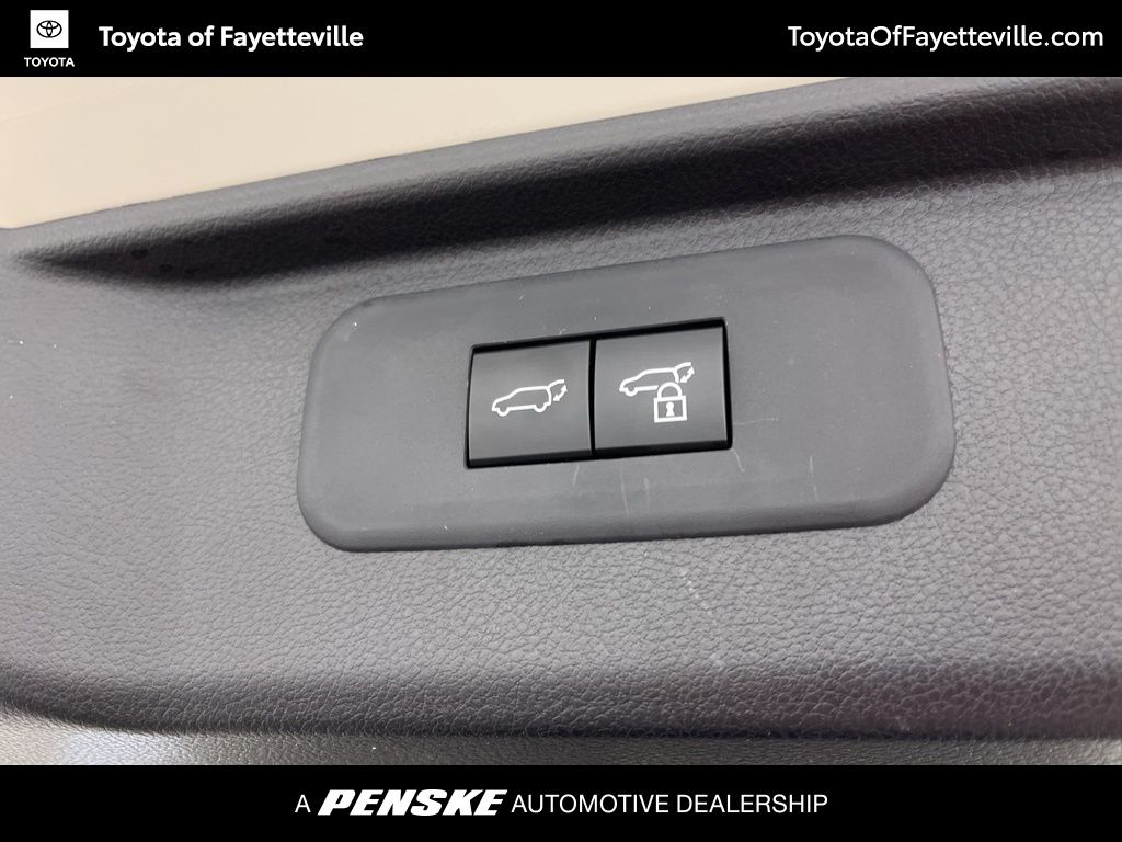 2024 Toyota Grand Highlander Platinum 13