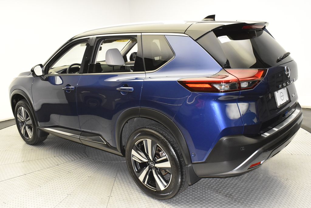 2022 Nissan Rogue SL 7