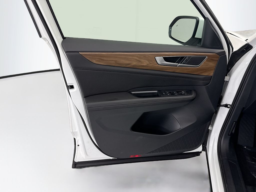 Thumbnail: 2026 Volkswagen Atlas - 22