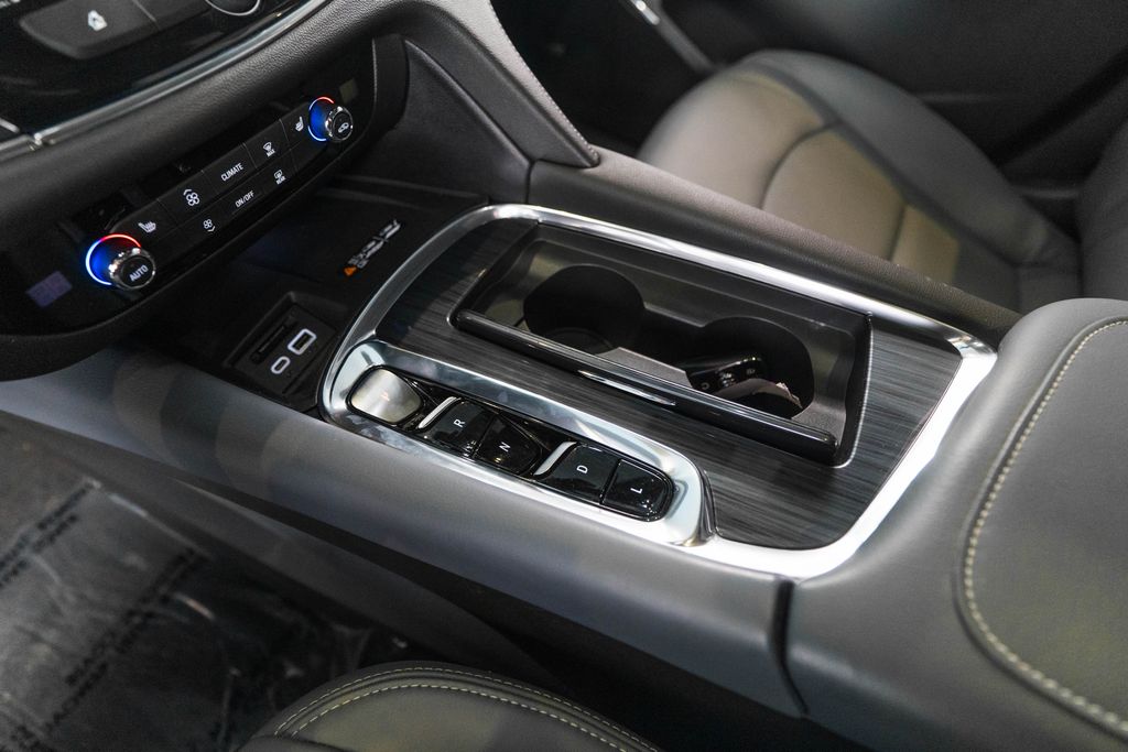 Used 2023 Buick Enclave SUV