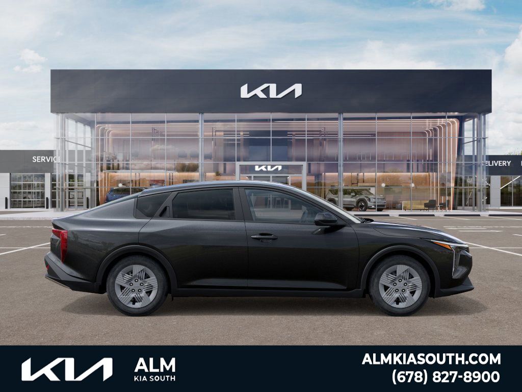 2025 Kia K4 LX photo 6