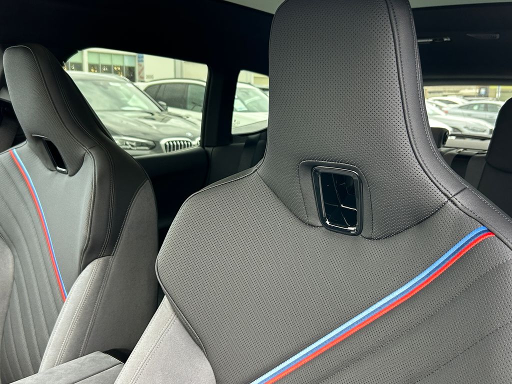 Thumbnail: 2026 BMW iX - 14