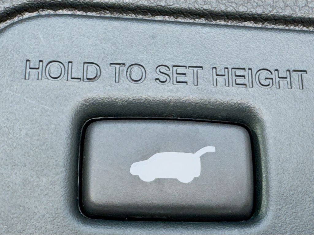 Used Car 2024 Honda Pilot  Touring For Sale Under $50,000 In Austin, Texas