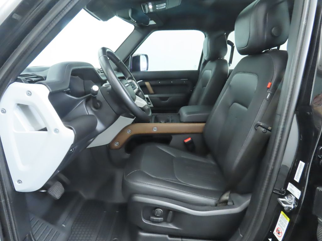 Thumbnail: 2022 Land Rover Defender - 20