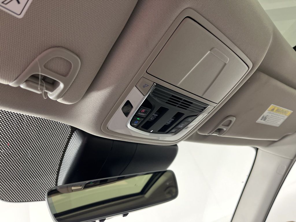 Thumbnail: 2026 Acura RDX - 29