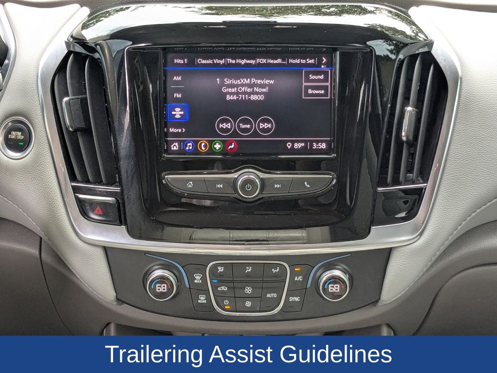 2020 Chevrolet Traverse LT Cloth