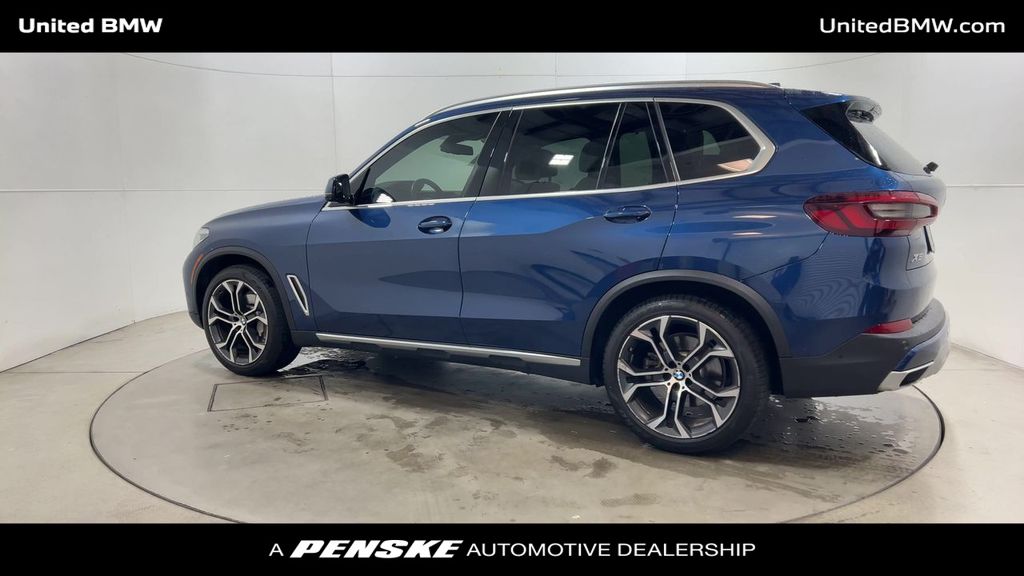 2022 BMW X5 sDrive40i 6