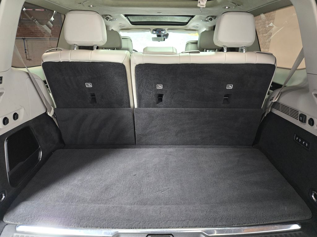 2022 Jeep Grand Wagoneer Series II - Photo 48